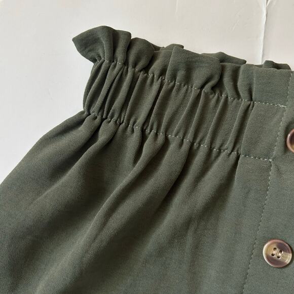 5/$25 Moon & Stars Girls High Waisted Paper Bag Green Shorts S Small 7-8 NWOT - Picture 2 of 5